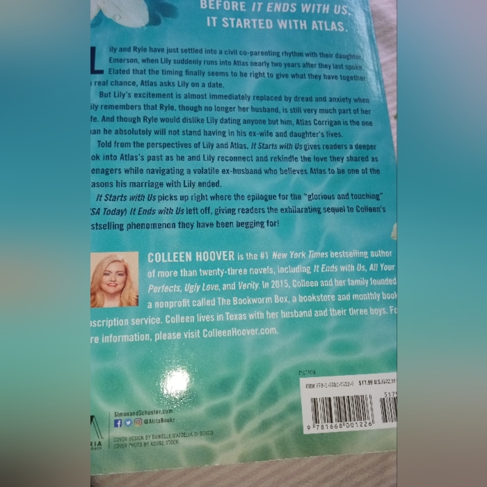 Colleen Hoover and Mystery Book Set - Picture 6 of 6